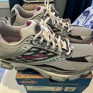 Brooks Glycerin Running Sneakers